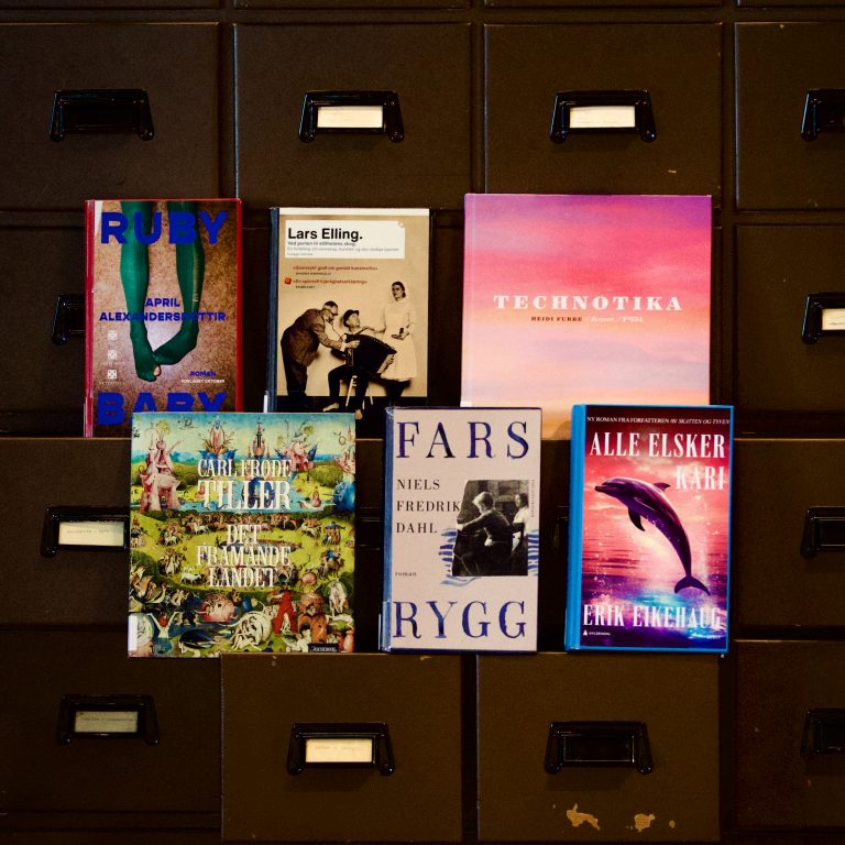 Bilder av de noninerte bøkene